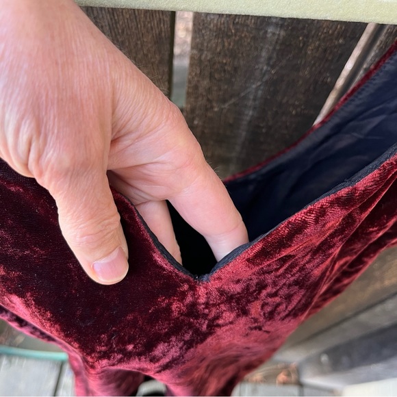 Jessica McClintock for Dillard’s Vintage Red Crushed Velvet Dress Sz 5/6 - Picture 13 of 17